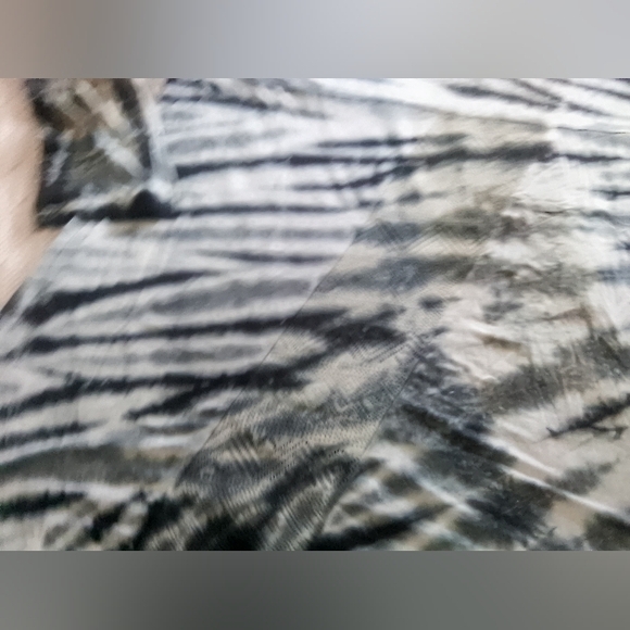 Yak & Yeti Tie Dye Long Sleeve - Picture 2 of 5